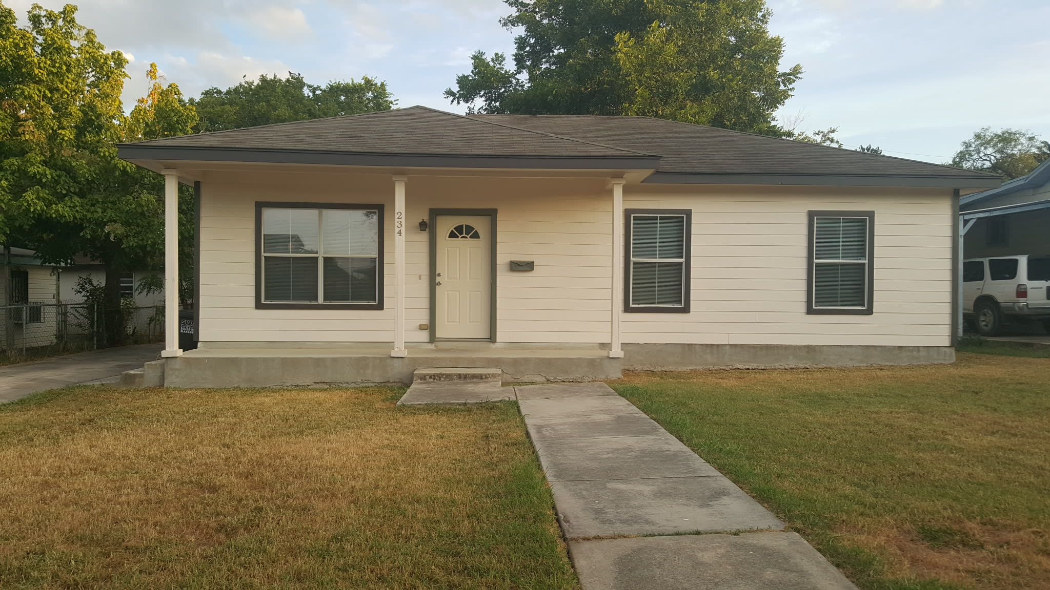 234 Morningview Dr – photo 2