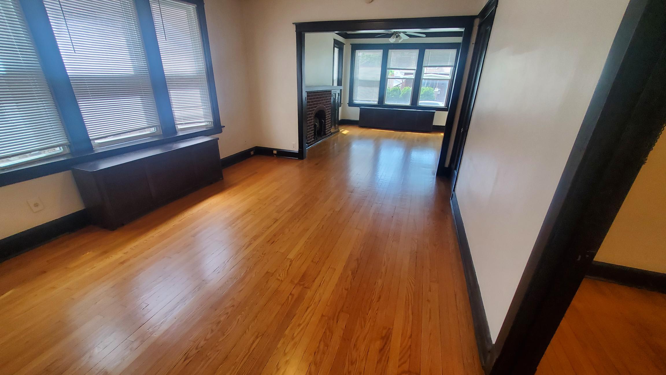 4928 West Barry Avenue – photo 3