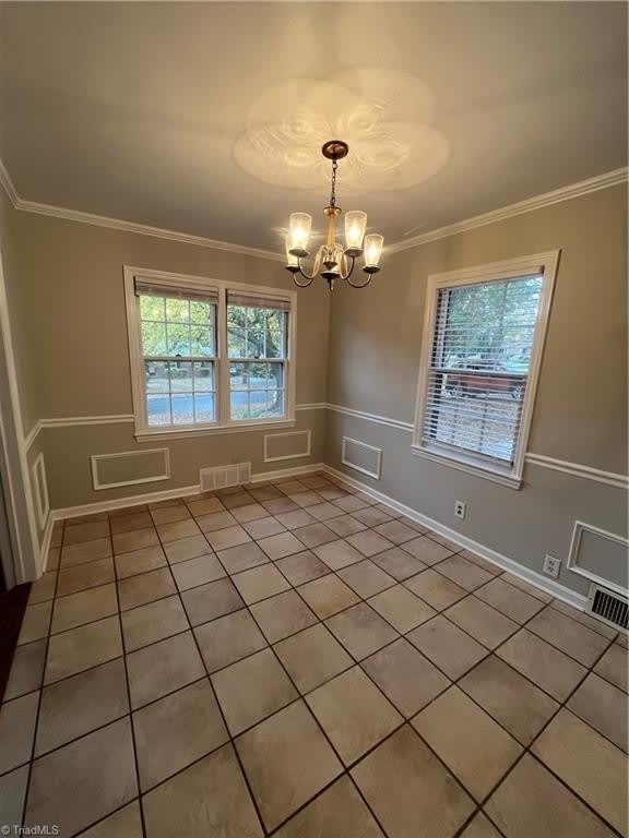 1184 Lamont Drive – photo 4