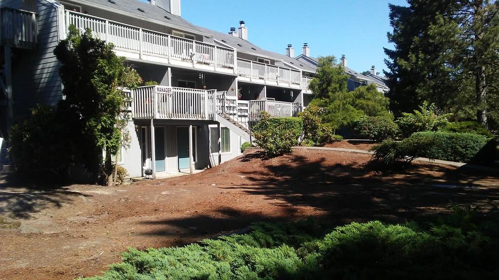 Hallmark Apartments – photo 2
