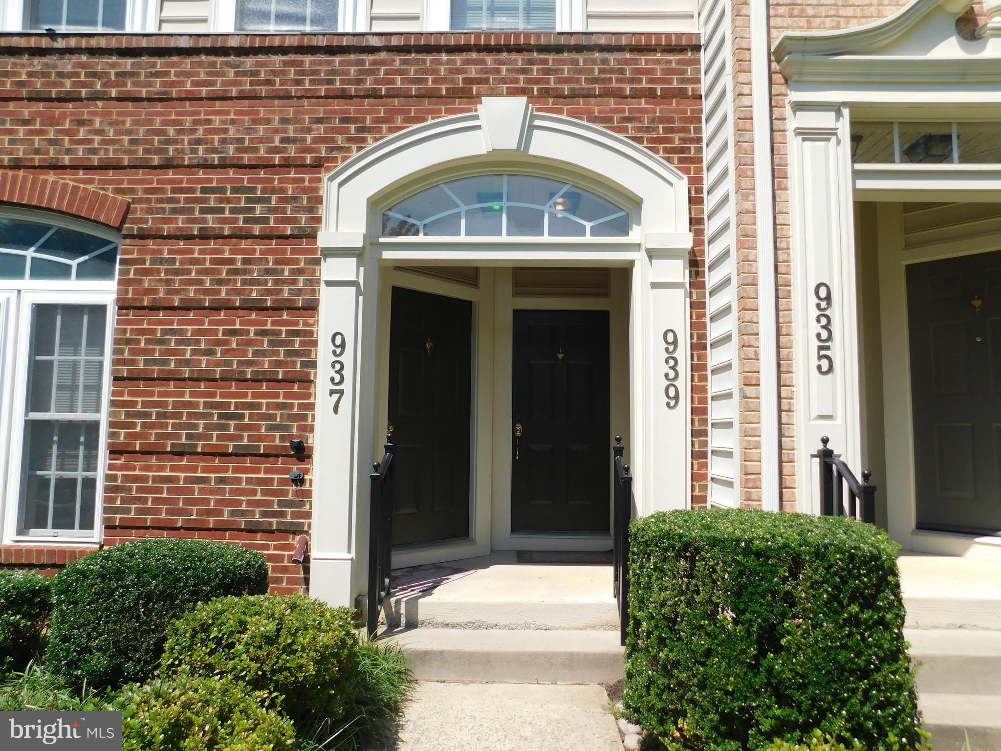 937 Hidden Marsh Street – photo 2