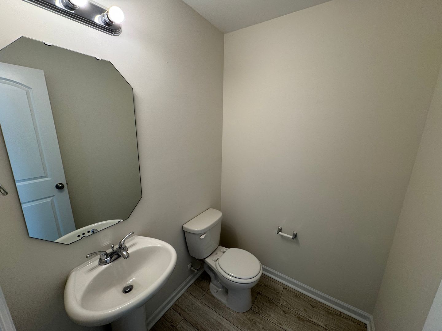 4820 Lynn Lee Circle – photo 4