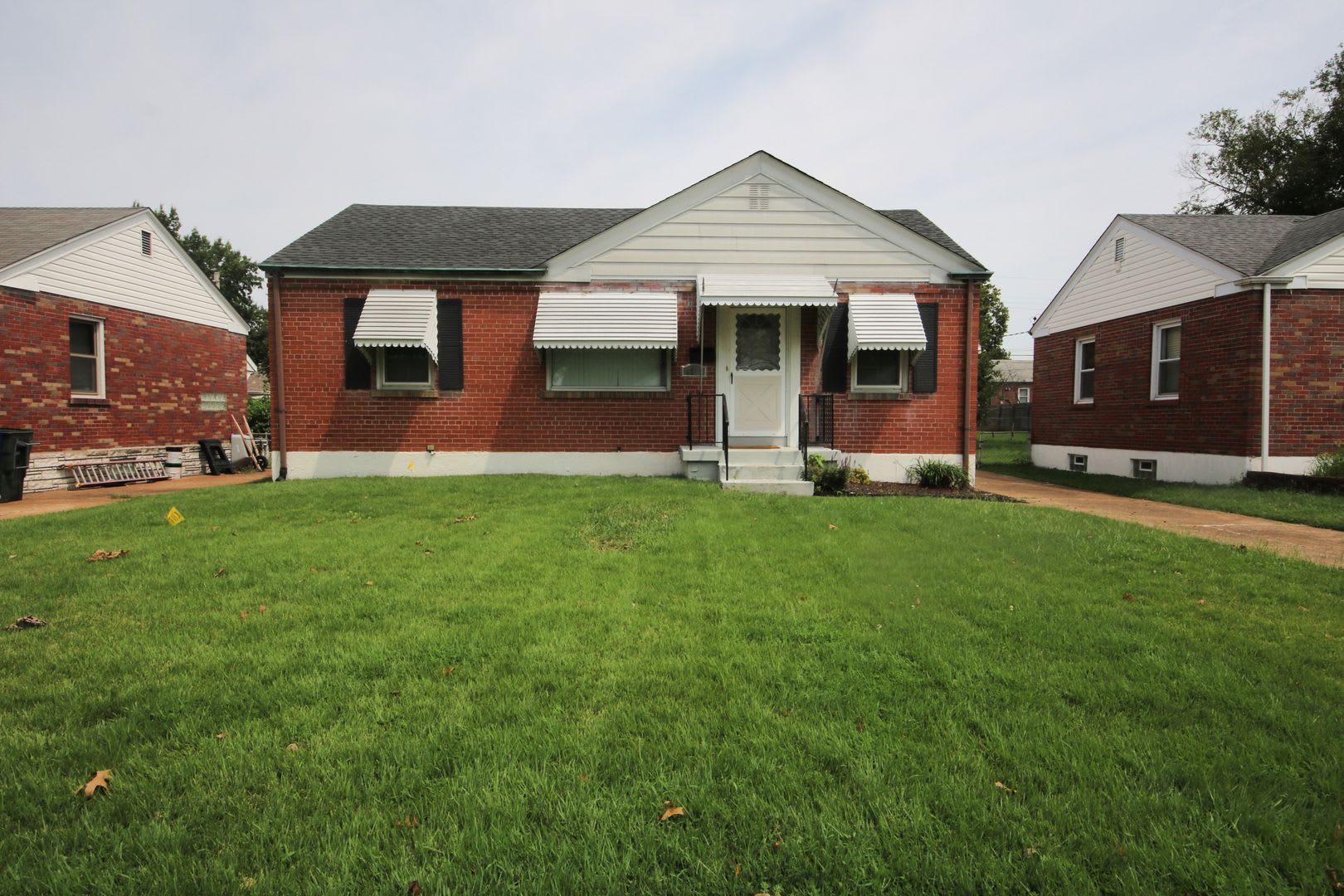Beautiful 2 Bed/2 Bath Home for Rent – photo 1