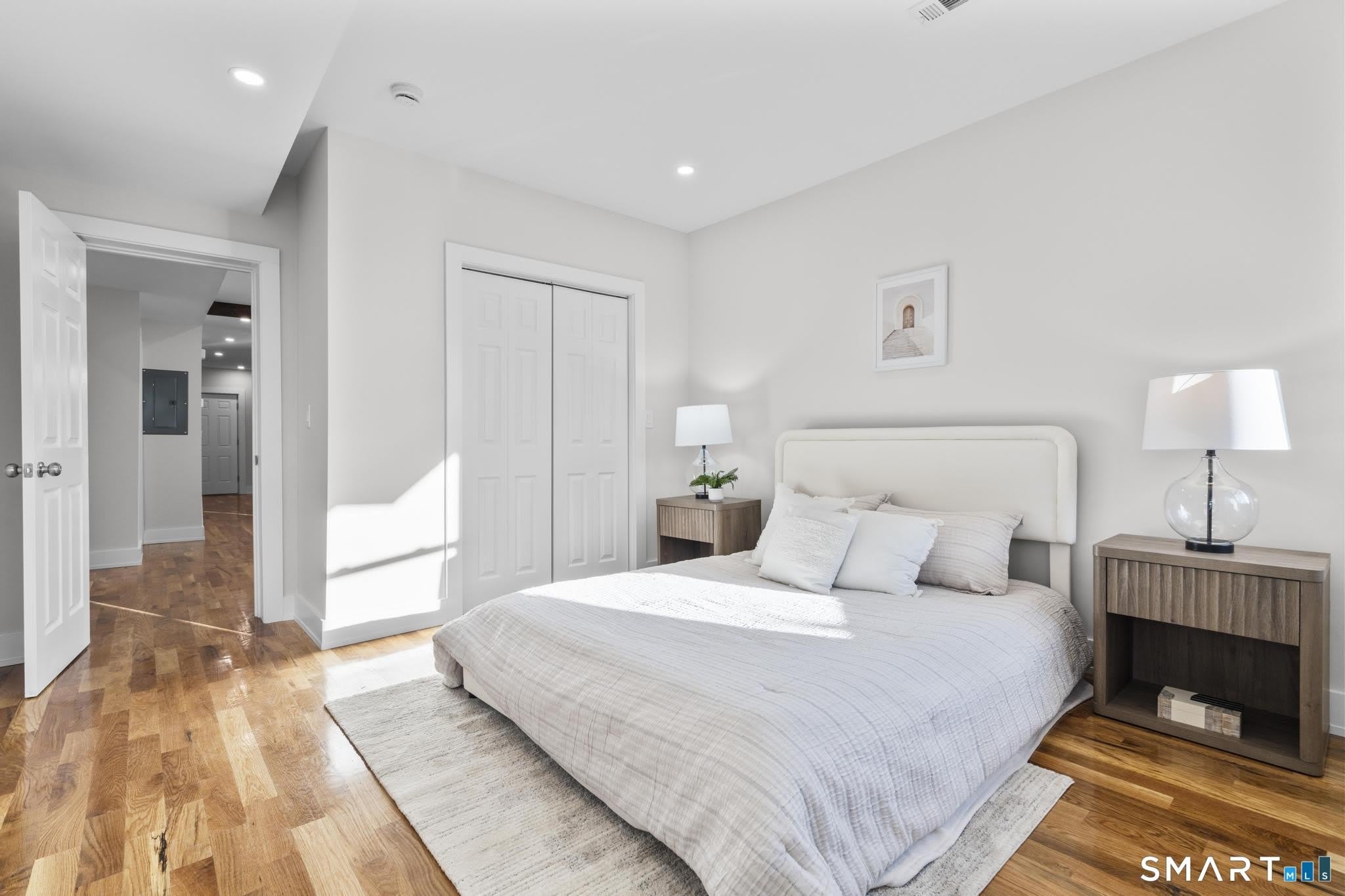 54 Plaza Avenue – photo 3