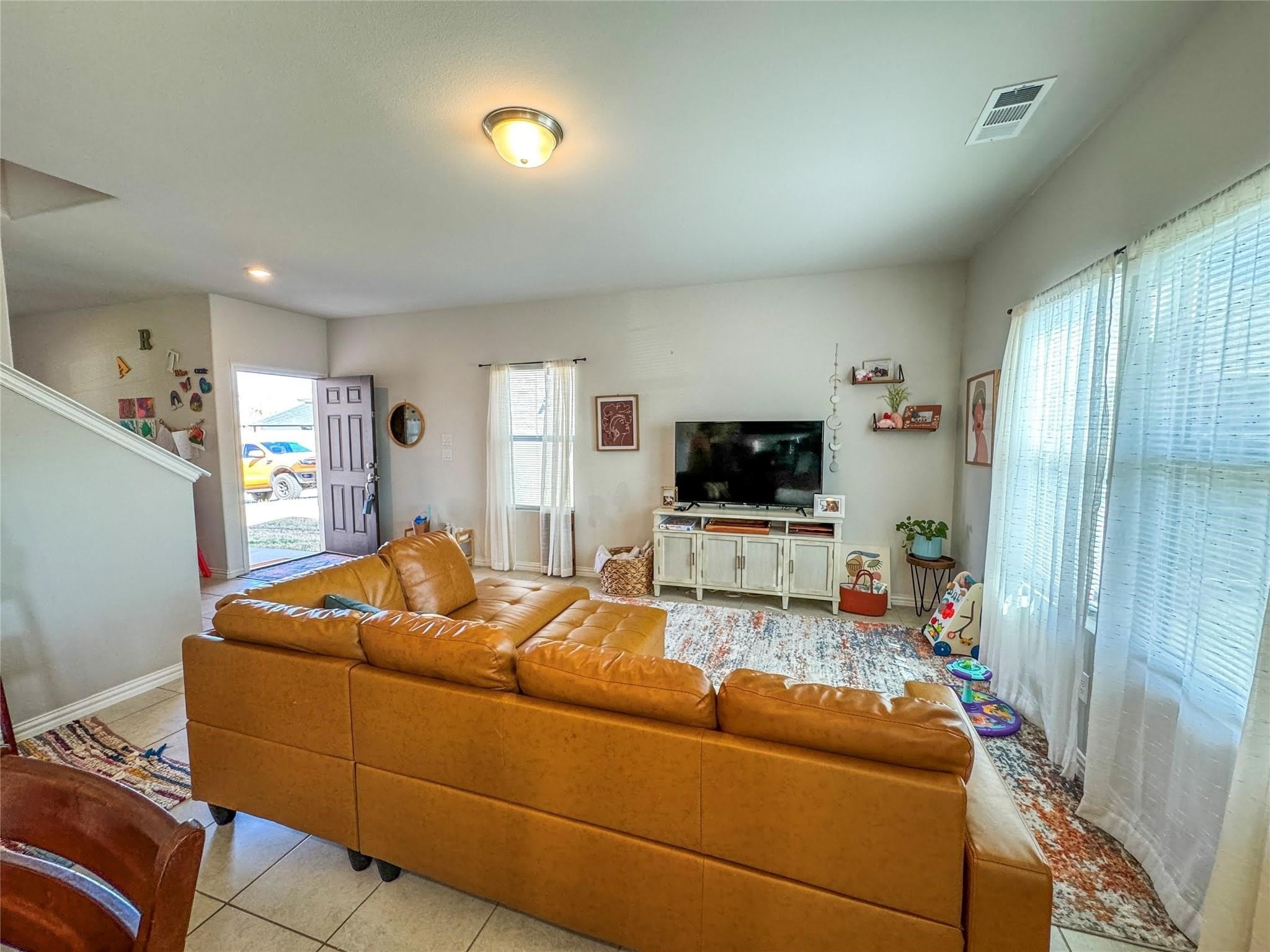 1335 Black Canyon Avenue – photo 1