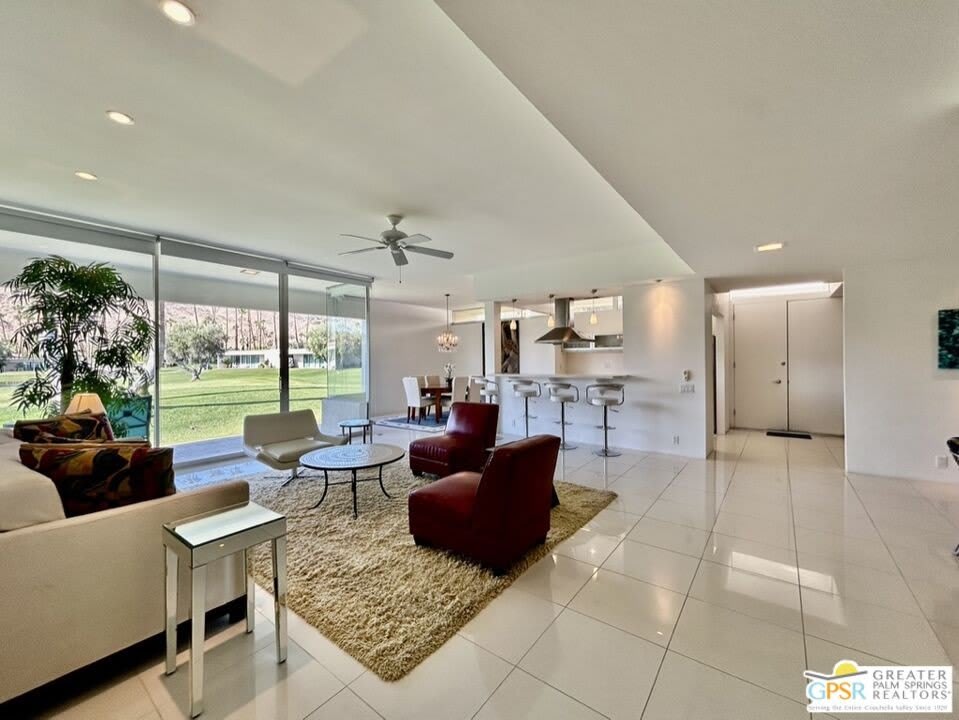 197 Desert Lakes Dr – photo 1