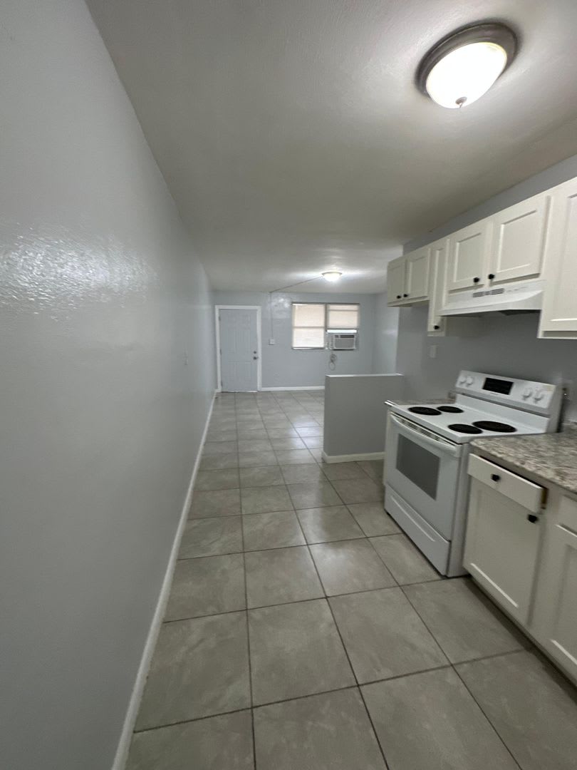 1230 W 3 St. – photo 5