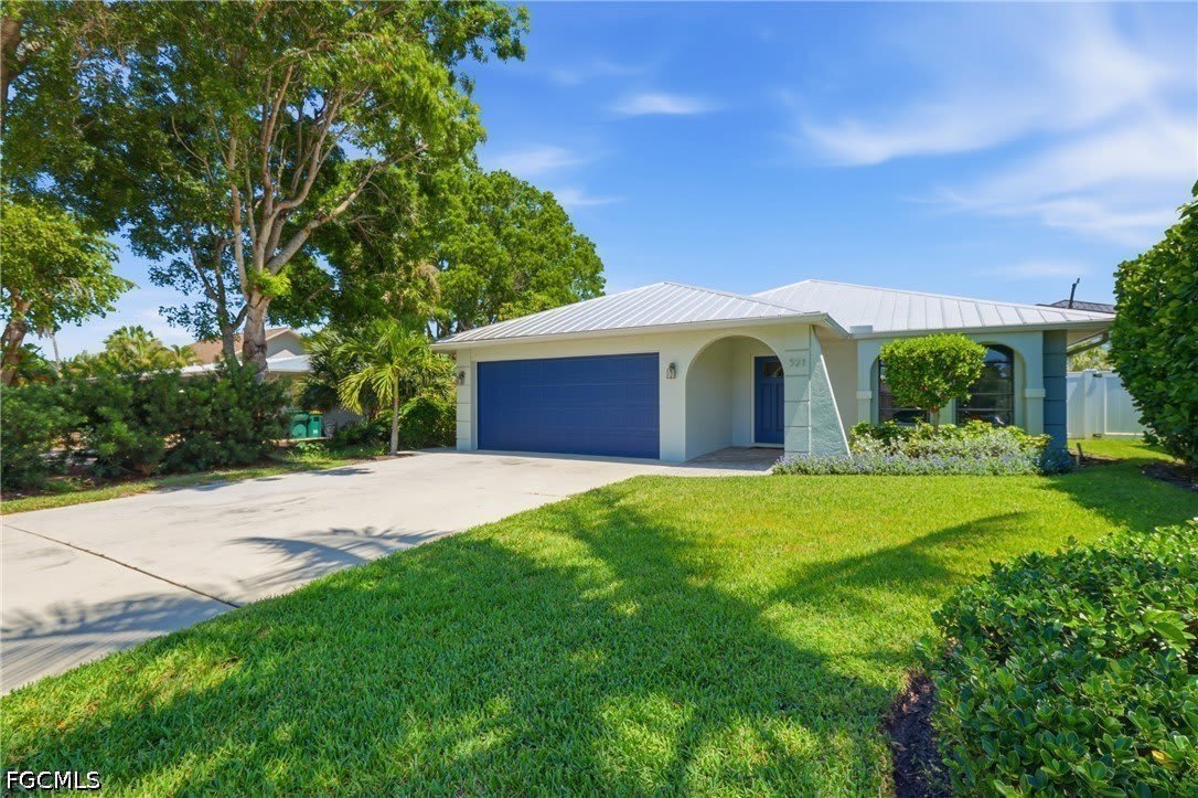 521 102nd Avenue N – photo 1