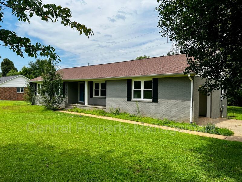 103 Newman Drive – photo 2