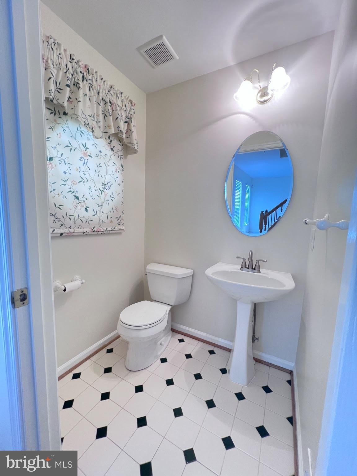 17207 SUMAC Court – photo 5