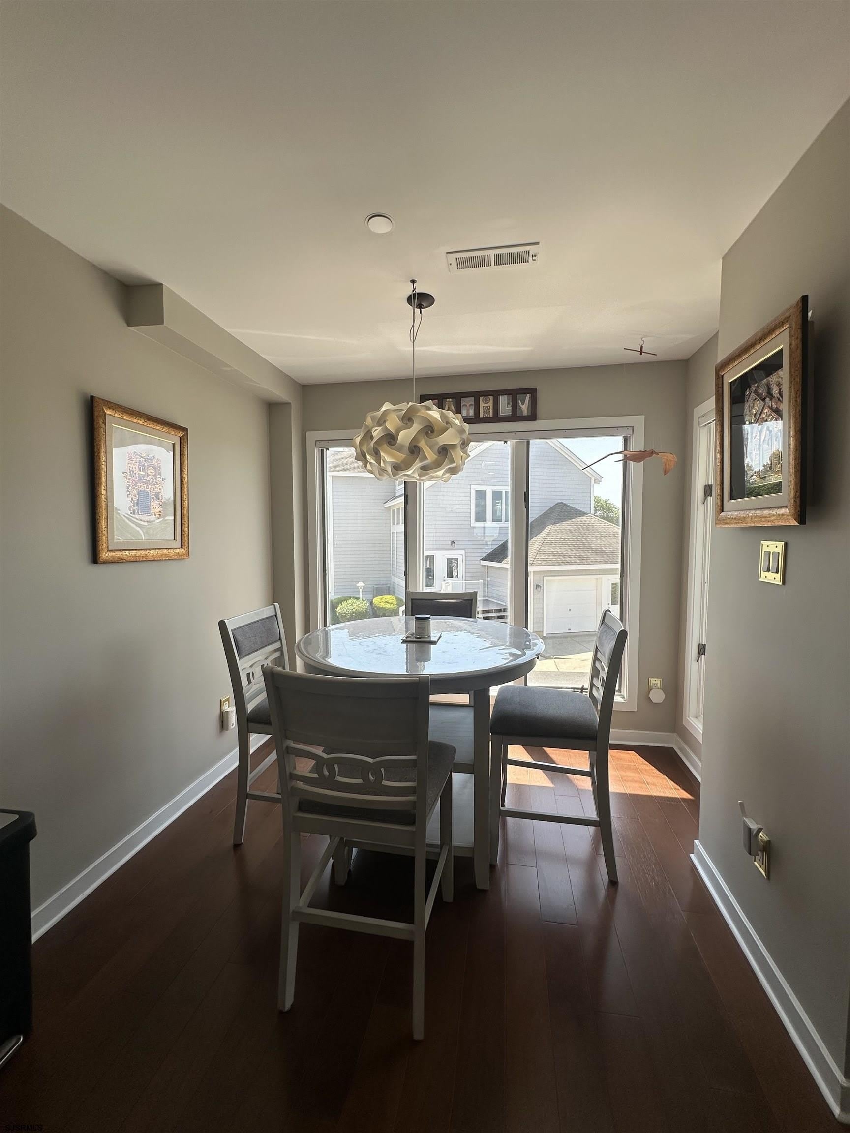 2204 East Dr – photo 4