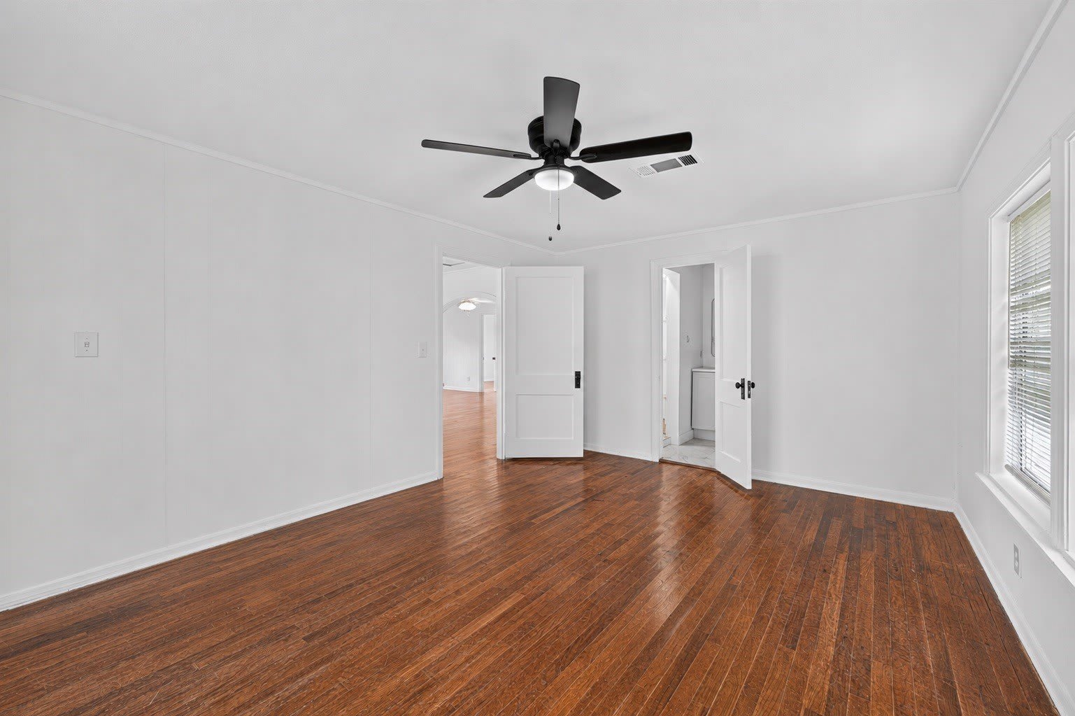 351 S Waco Street – photo 5