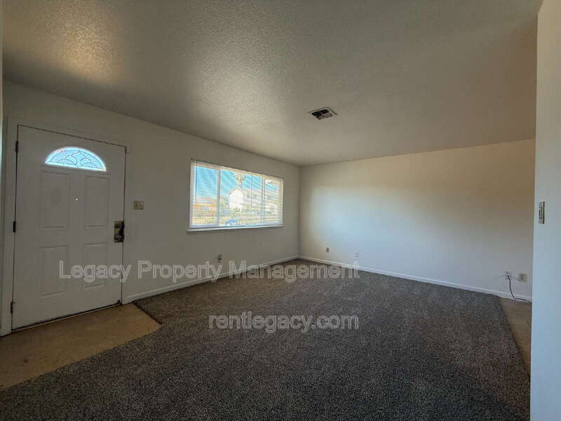6635 Chandler Dr – photo 2