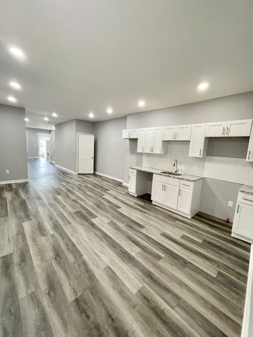 Move In Ready 4Br Home With Bright Interiors Ample Storage – photo 2
