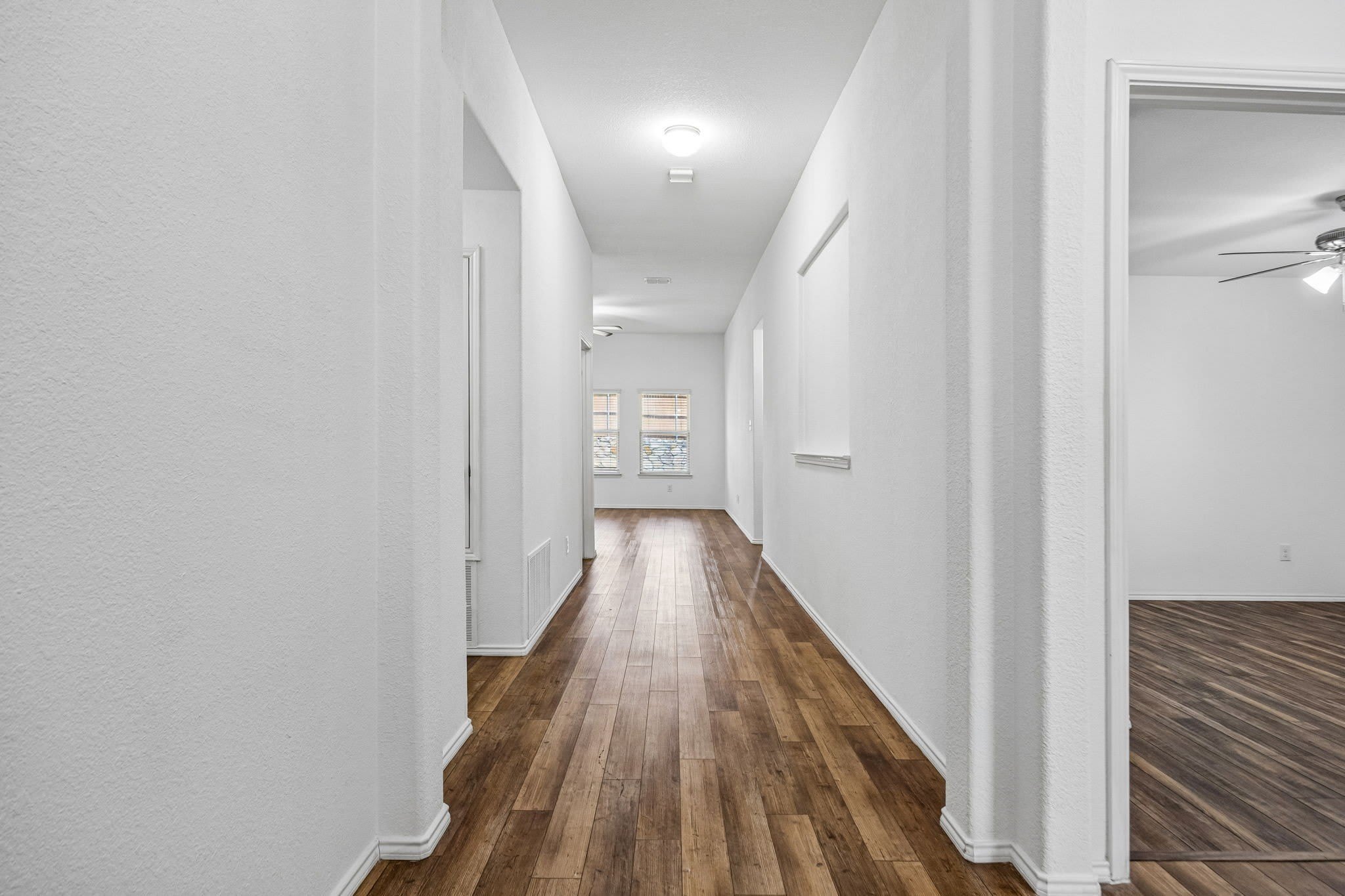 2938 Montrose Trail – photo 2