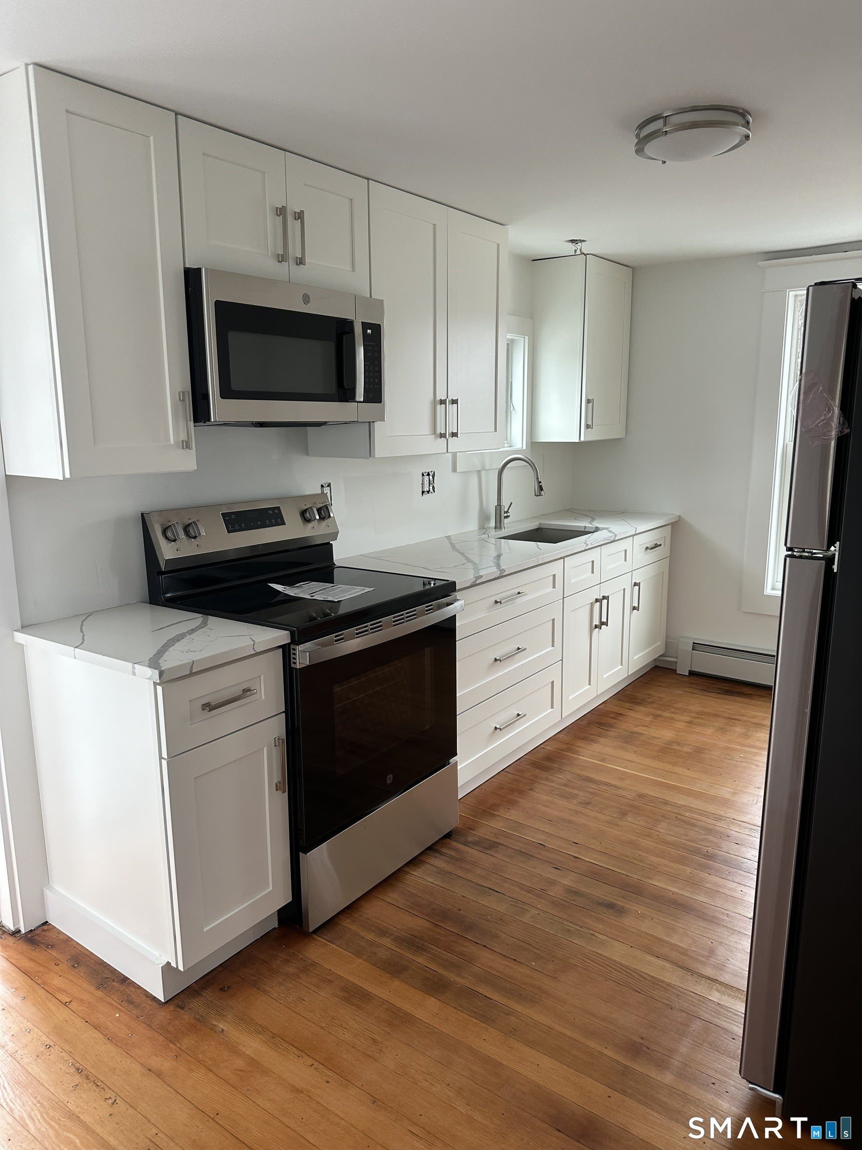 295 Main Street – photo 2