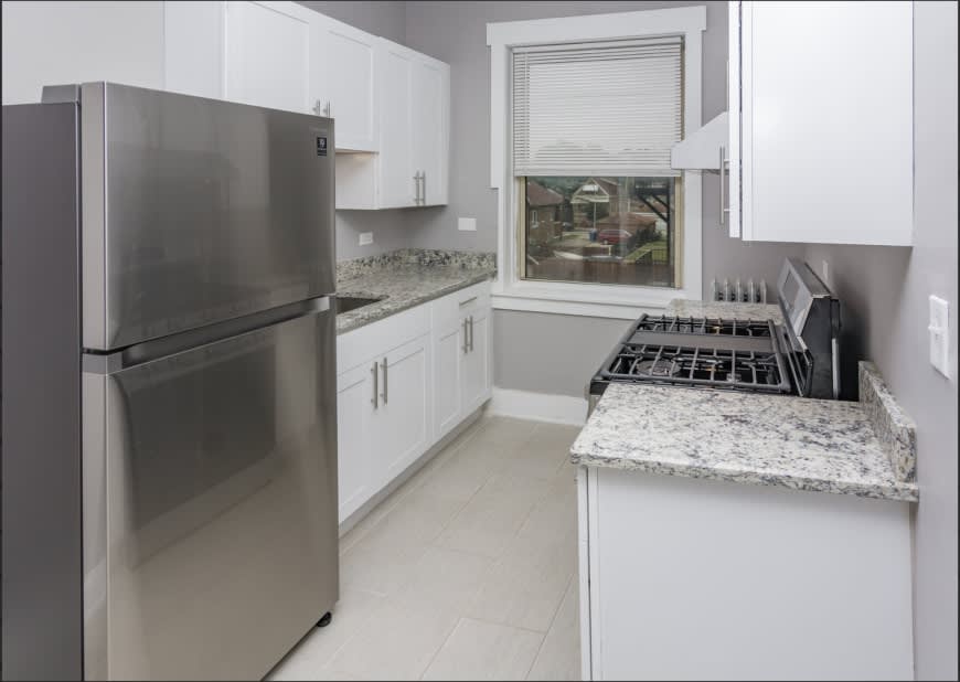 6905 South Prairie Ave. – photo 3