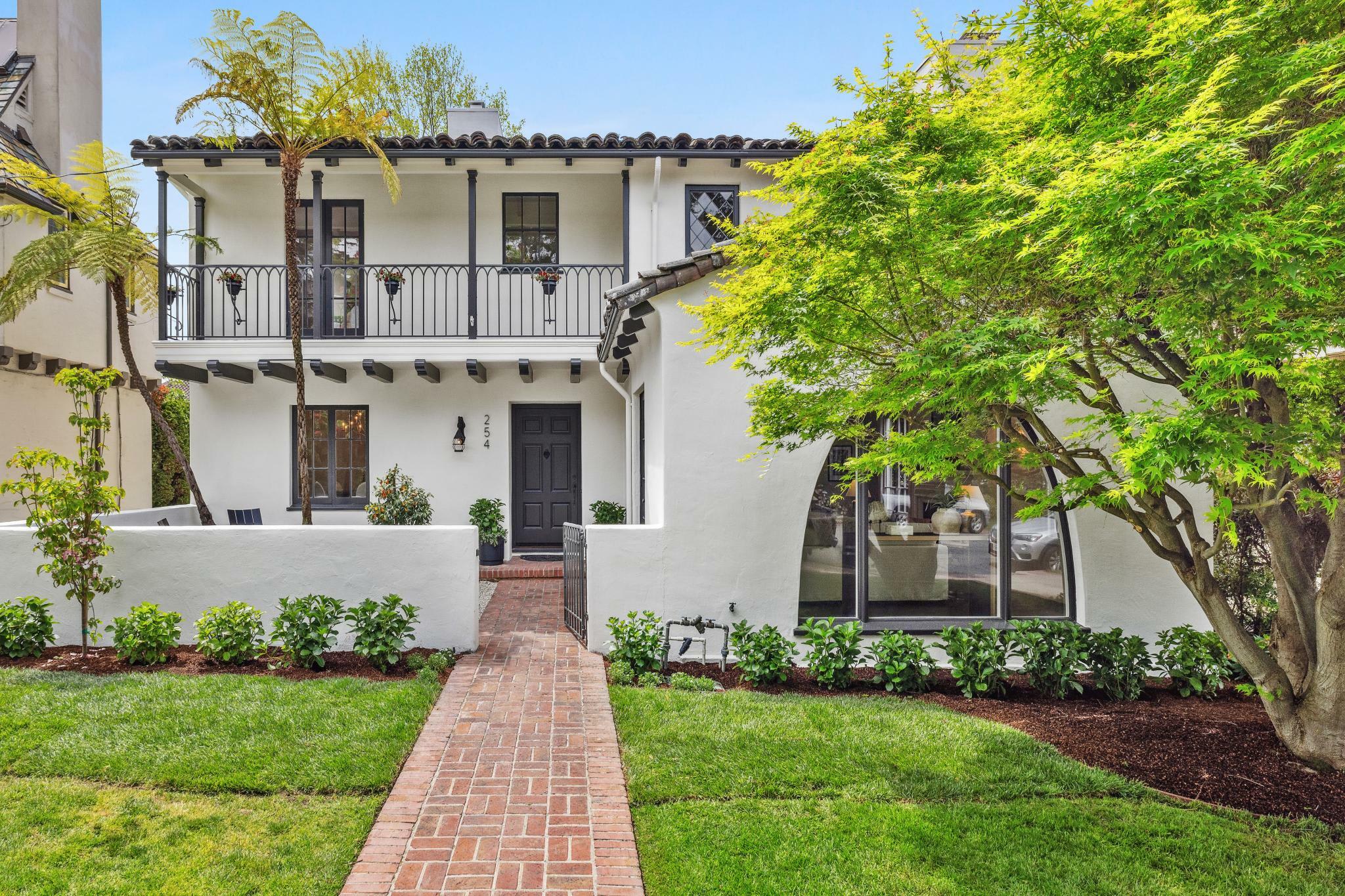 254 Sheridan Avenue – photo 1