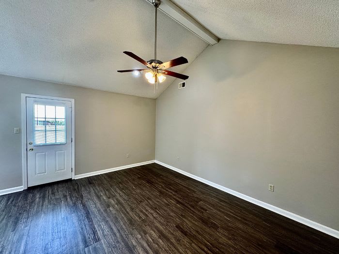 10196 Curtis Drive – photo 3