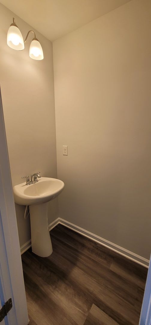 3 Bedroom 2 1 2 Bath In Conway Sc Long Term Rental – photo 4