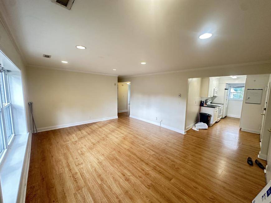140 Newton St. – photo 1