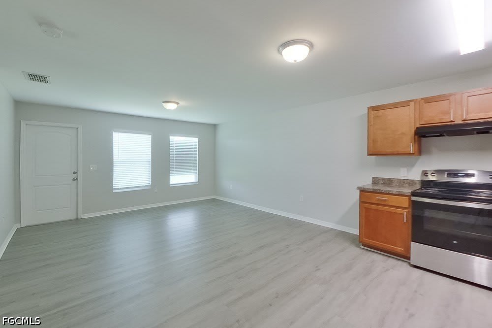 3214 65th Street W – photo 2