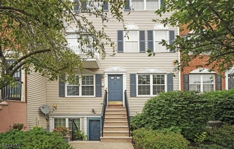 92 Callahan Ct – photo 3