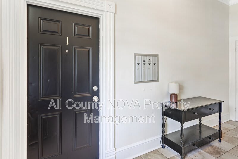 8753 Signal Hill Rd – photo 5