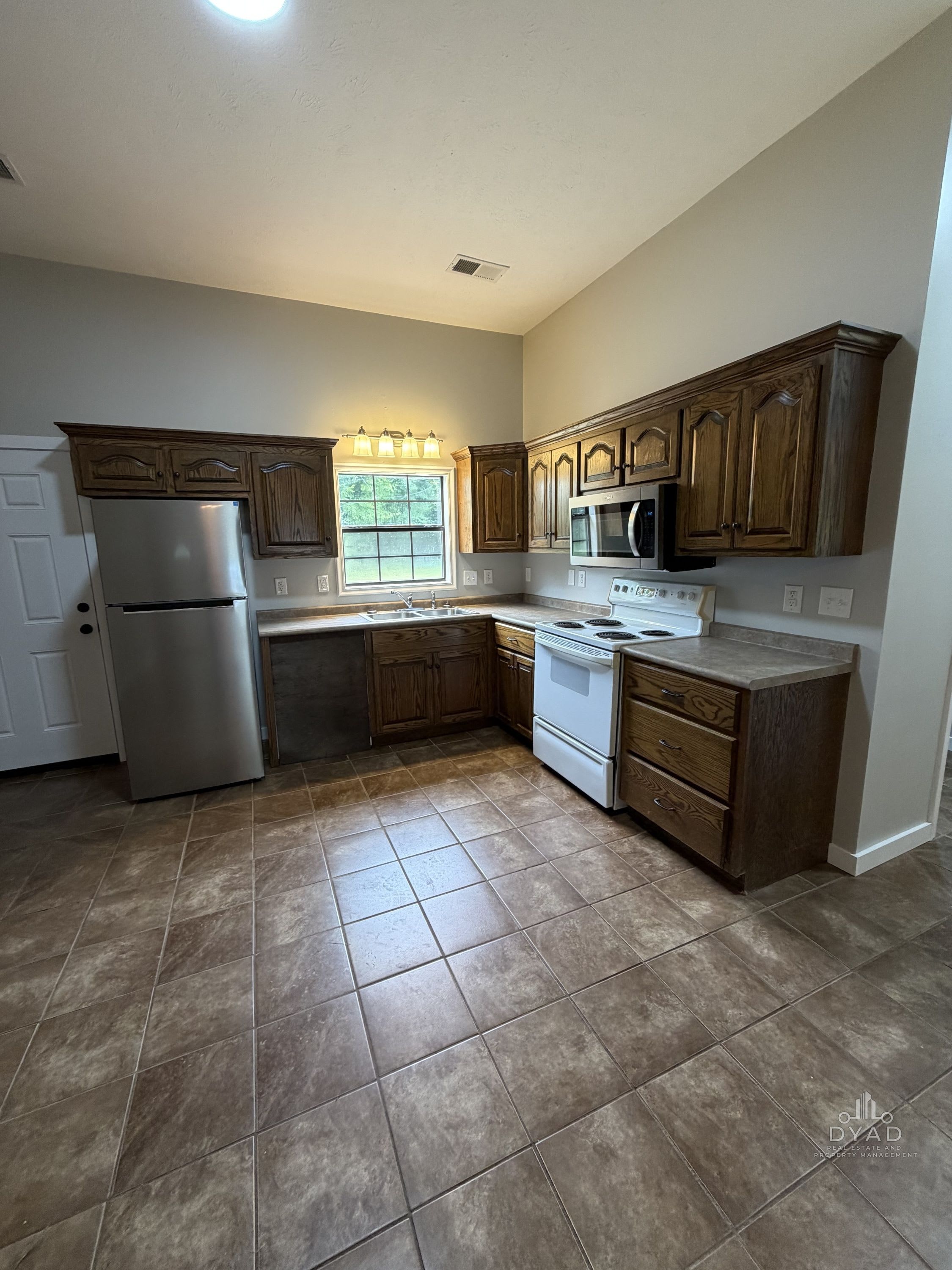 262 Payne Road B – photo 4