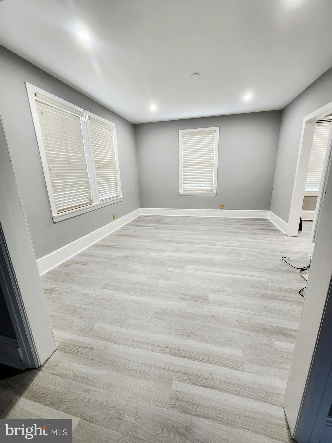 80 E MAIN Street – photo 3