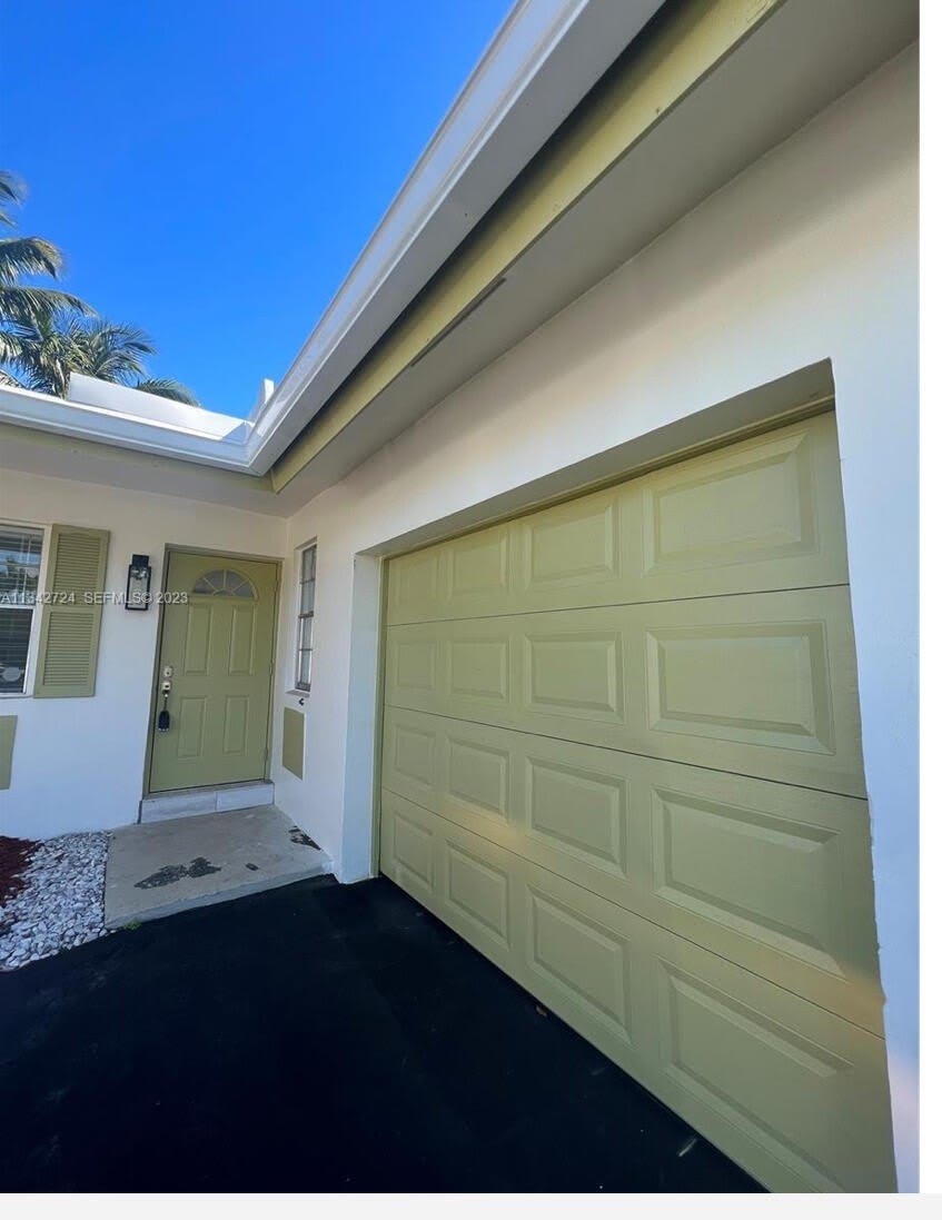 19420 Carolina Circle – photo 2