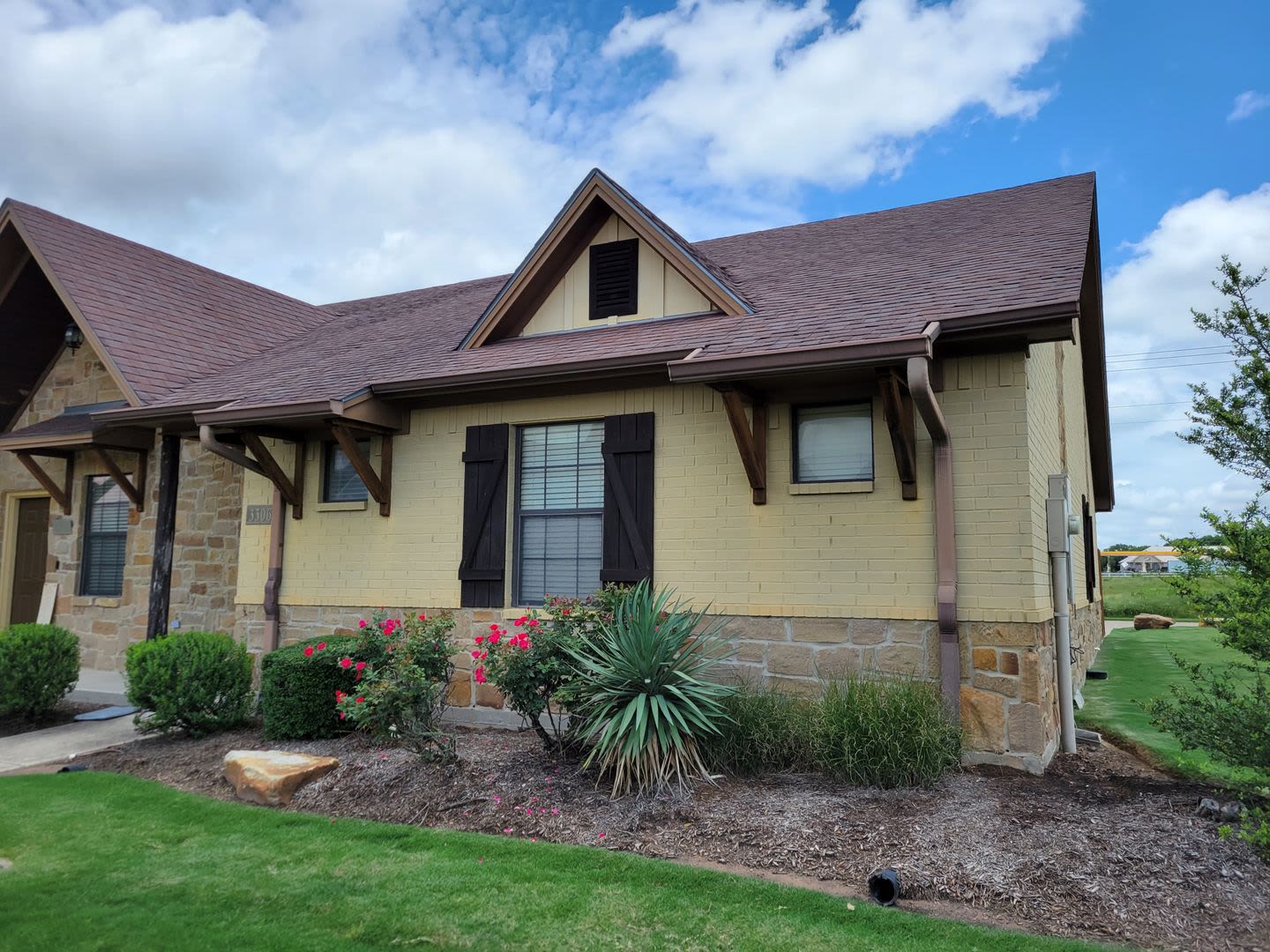 College Station – photo 1