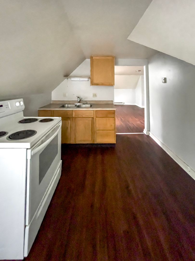 815 & 817 W University Ave – photo 1
