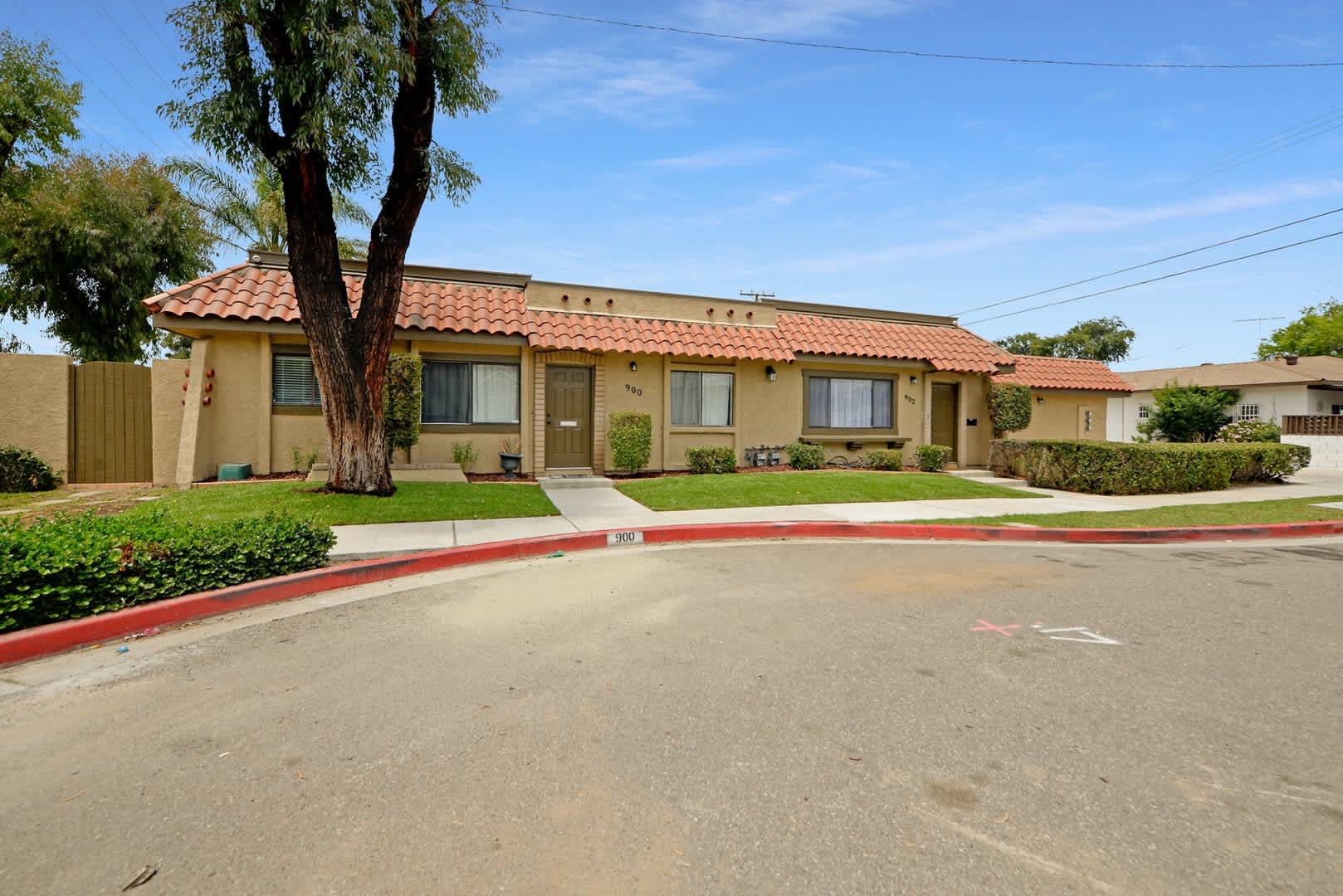 Single Story 2 bedroom &amp; 2 bathroom – photo 2