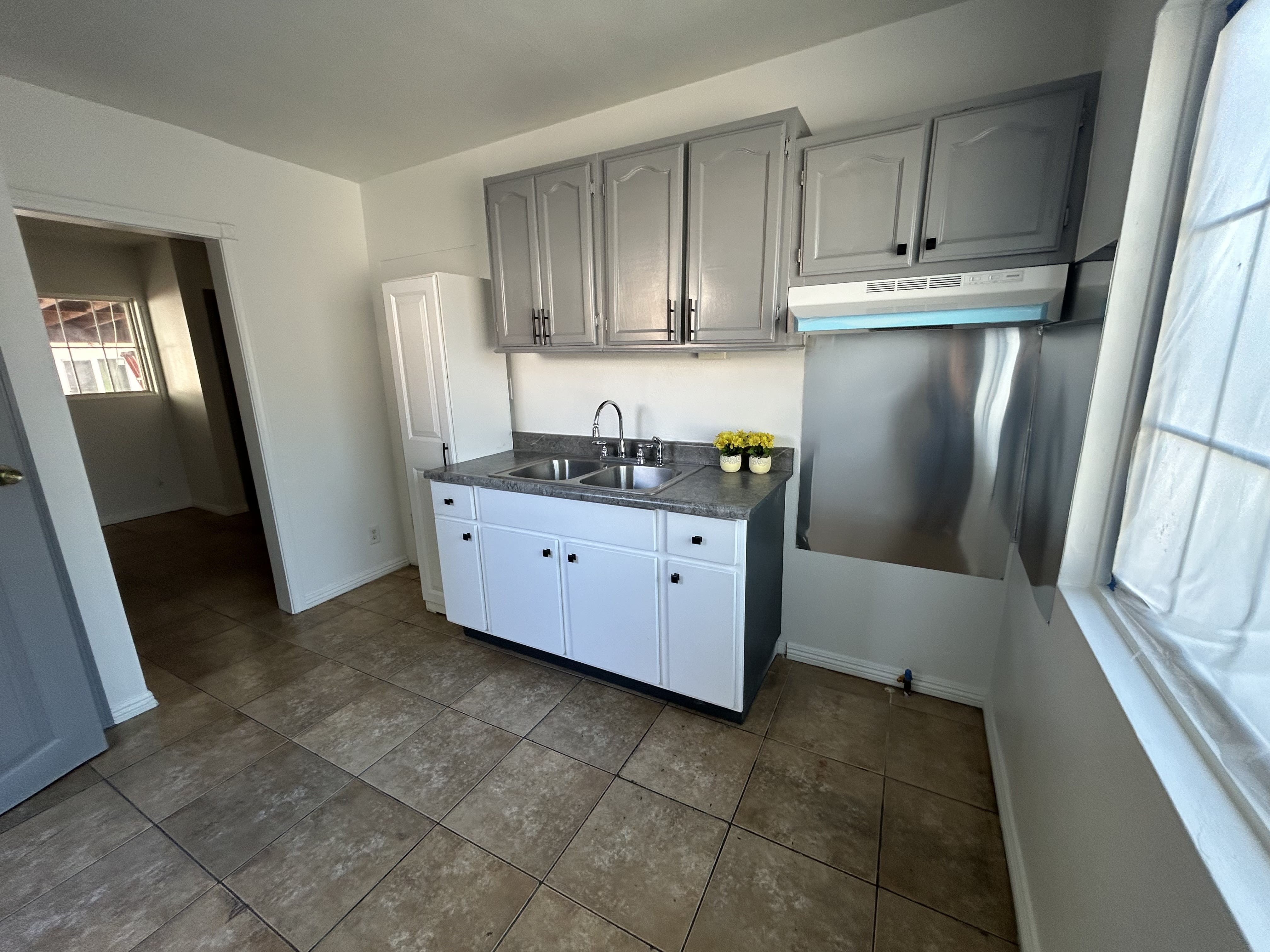 10818 Croesus Ave – photo 3