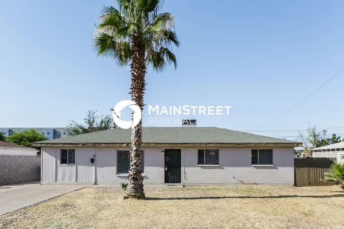 3133 West Marshall Avenue – photo 1