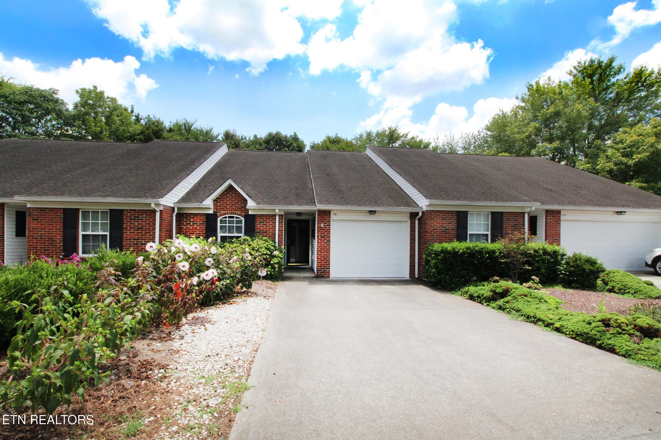 741 Harbor Way – photo 4