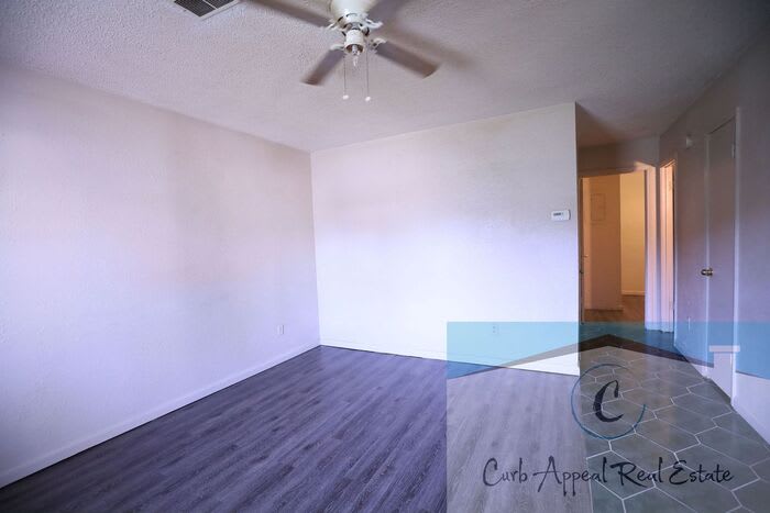 545 Monroe Avenue – photo 5