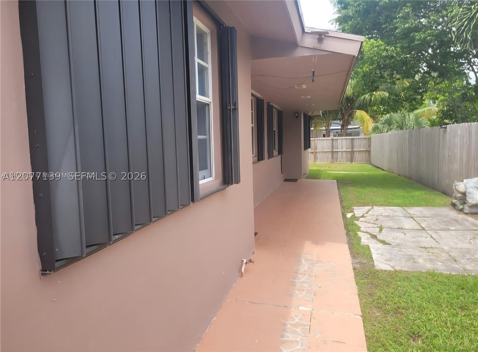 401 SW 4th terrace – photo 3