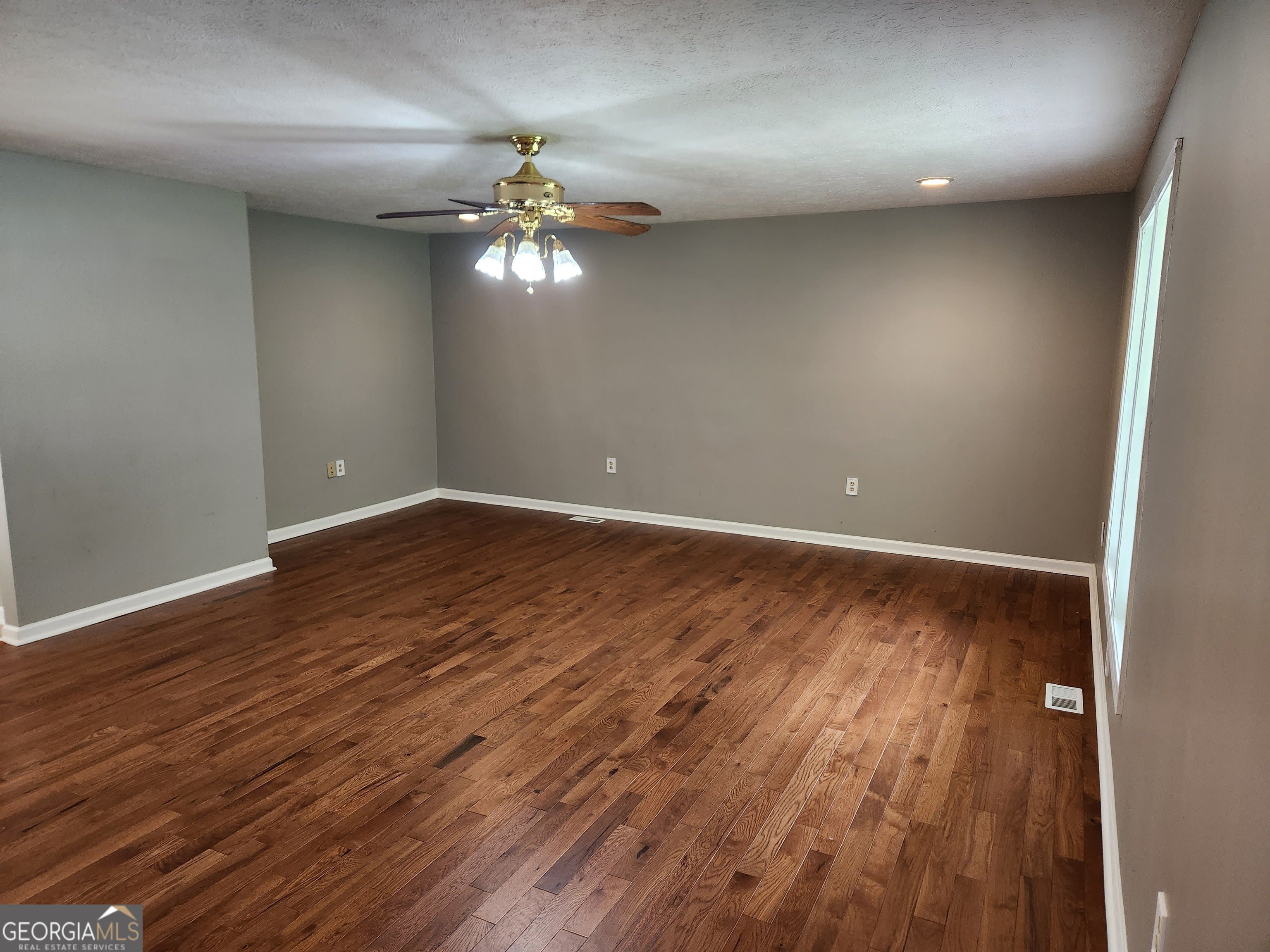 1077 Moran Lake Road NE – photo 3