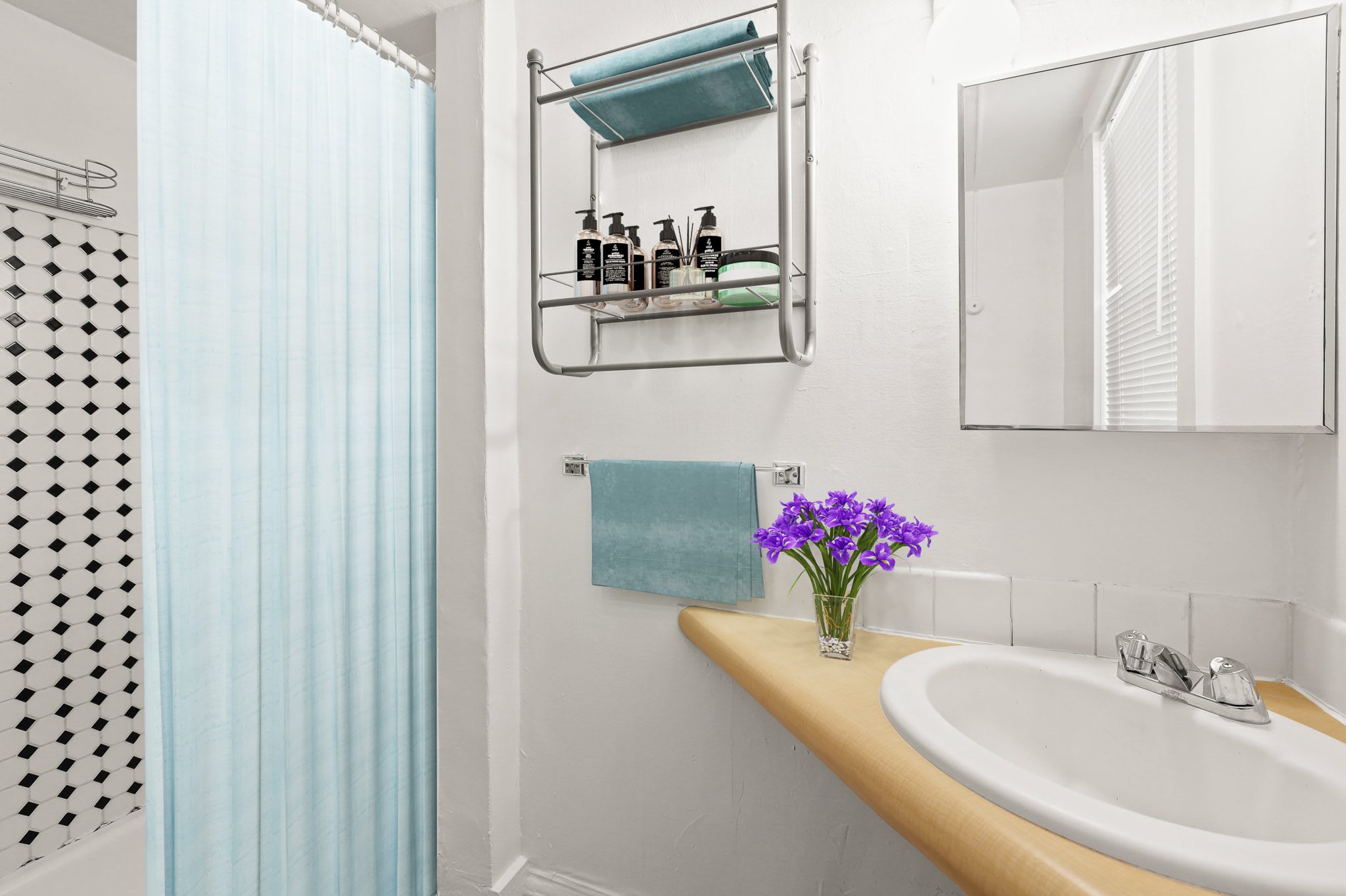 Cross Park Apartments – photo 5