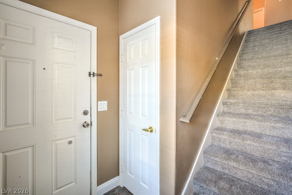 3920 Legend Hills Street – photo 5