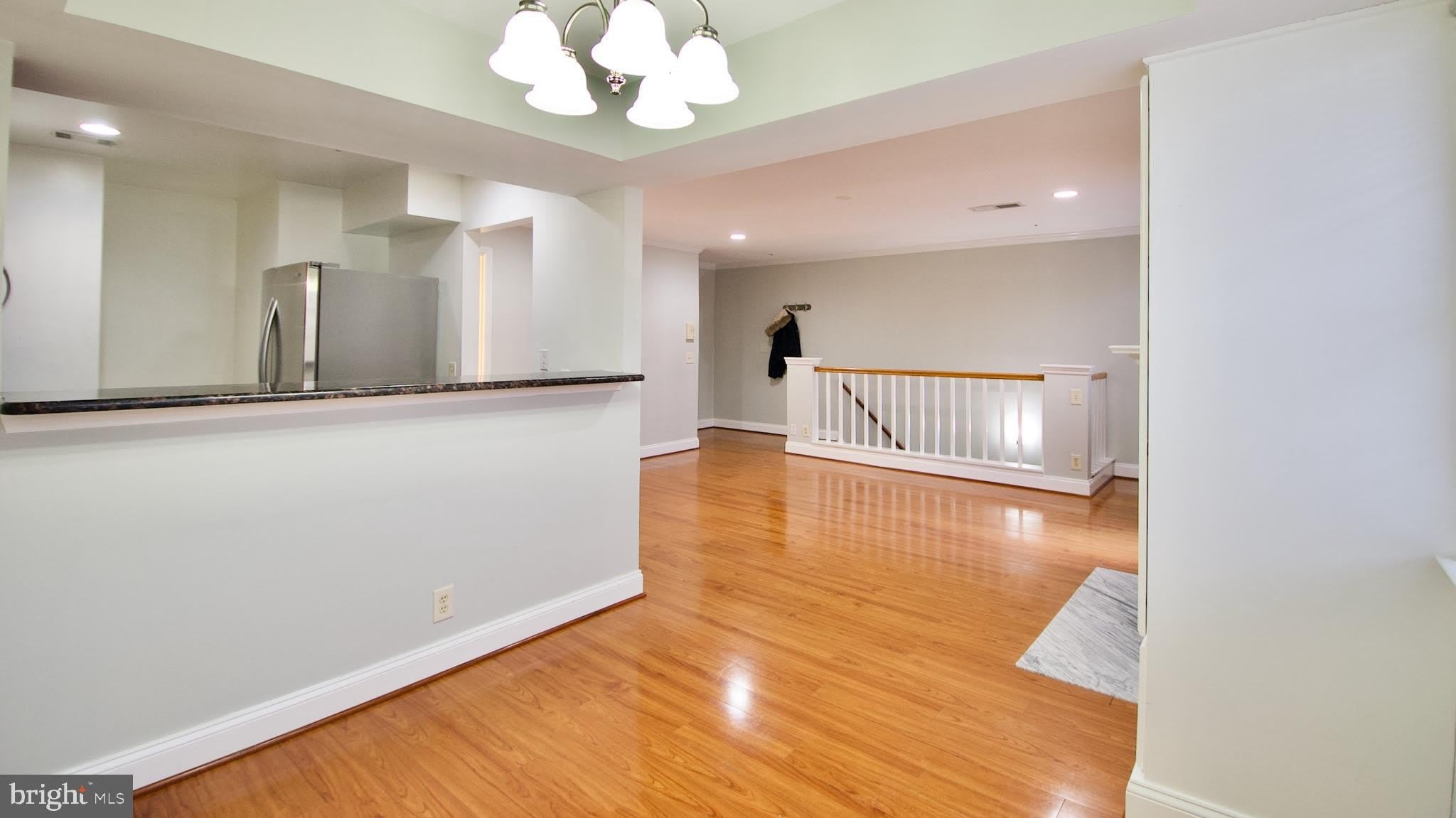 5705 CHAPMAN MILL – photo 4