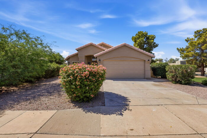 2525 East Camino Street – photo 2