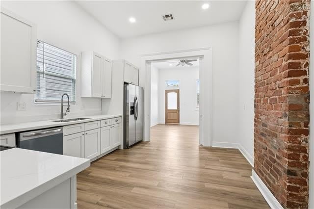 1537 LOUISA Street – photo 5