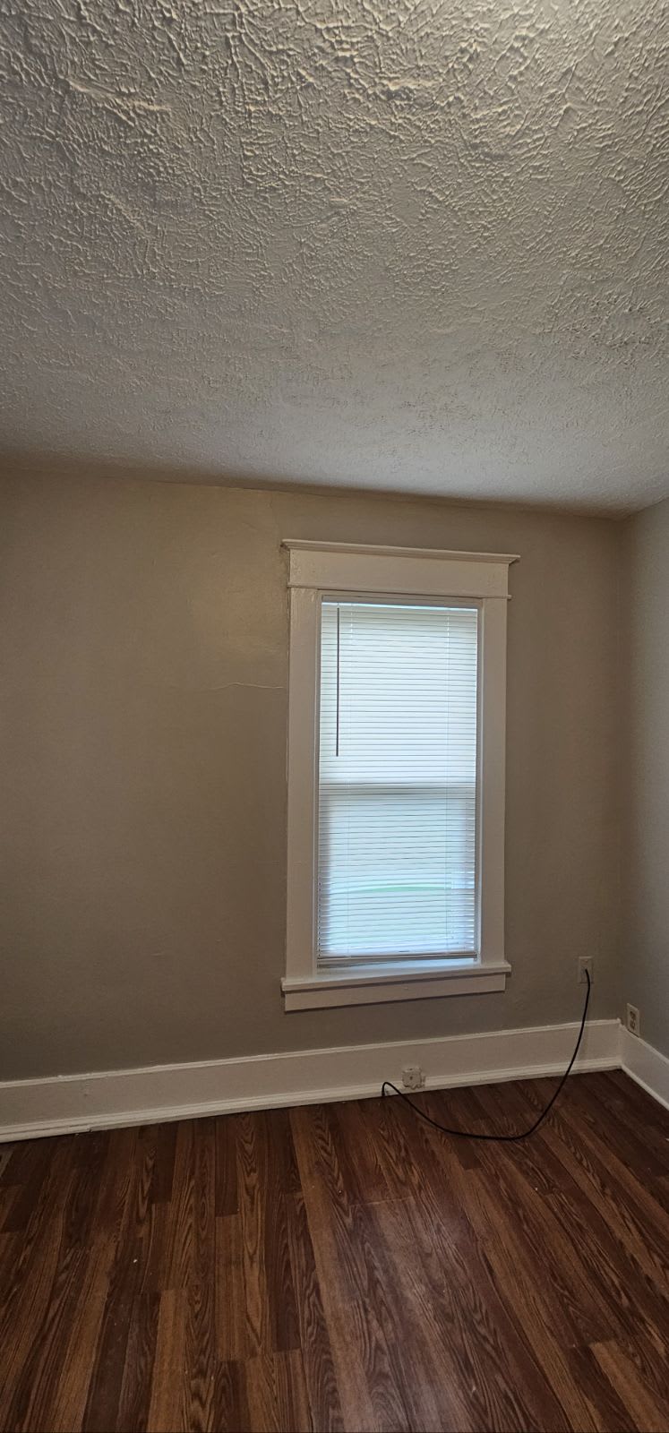 522 W 6th St – photo 3
