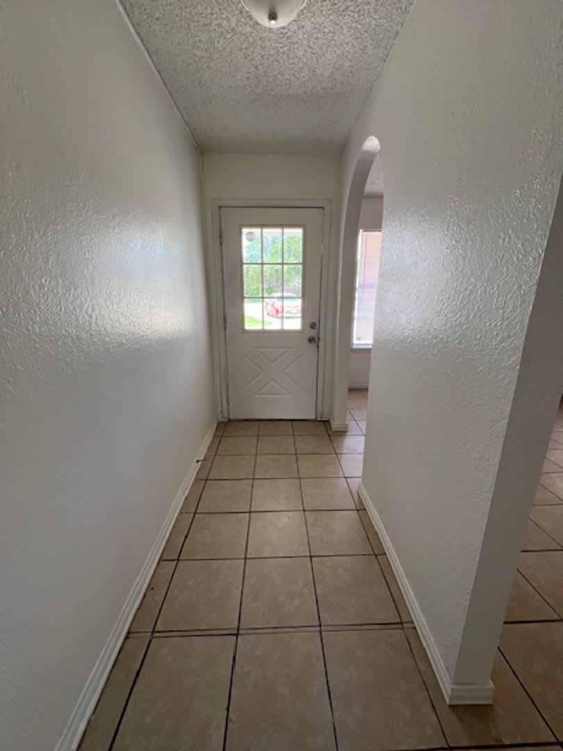 4826 Stonecrest – photo 3