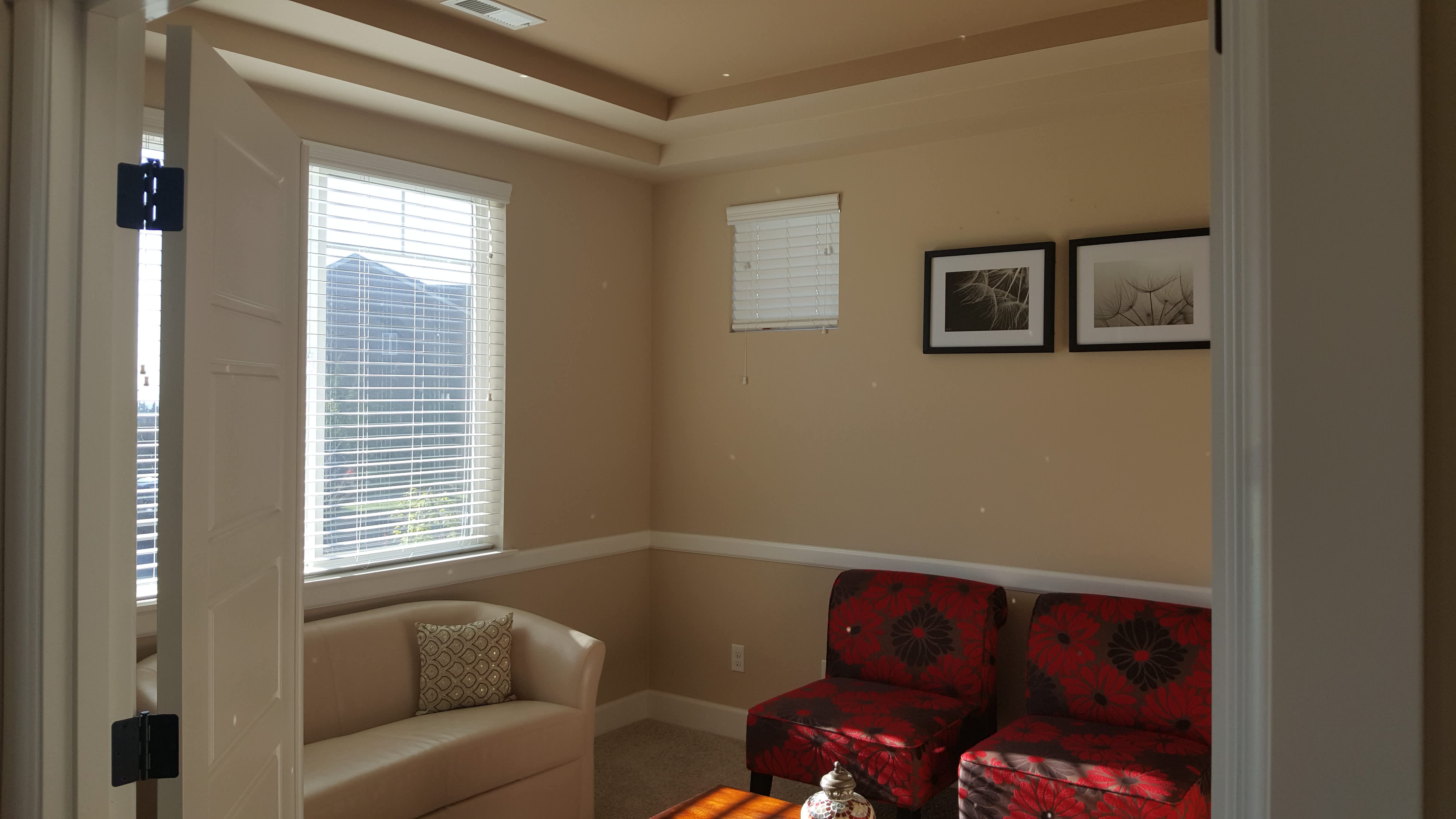 1441 40 Street Southeast – photo 3