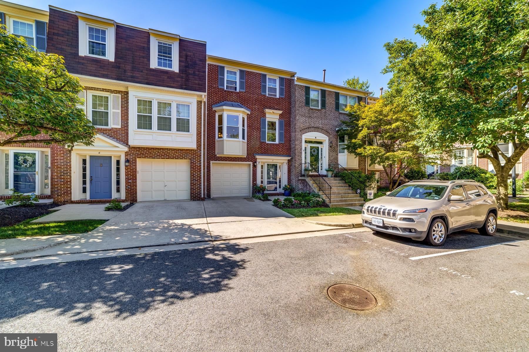 8 CARRIAGE HOUSE Circle – photo 2
