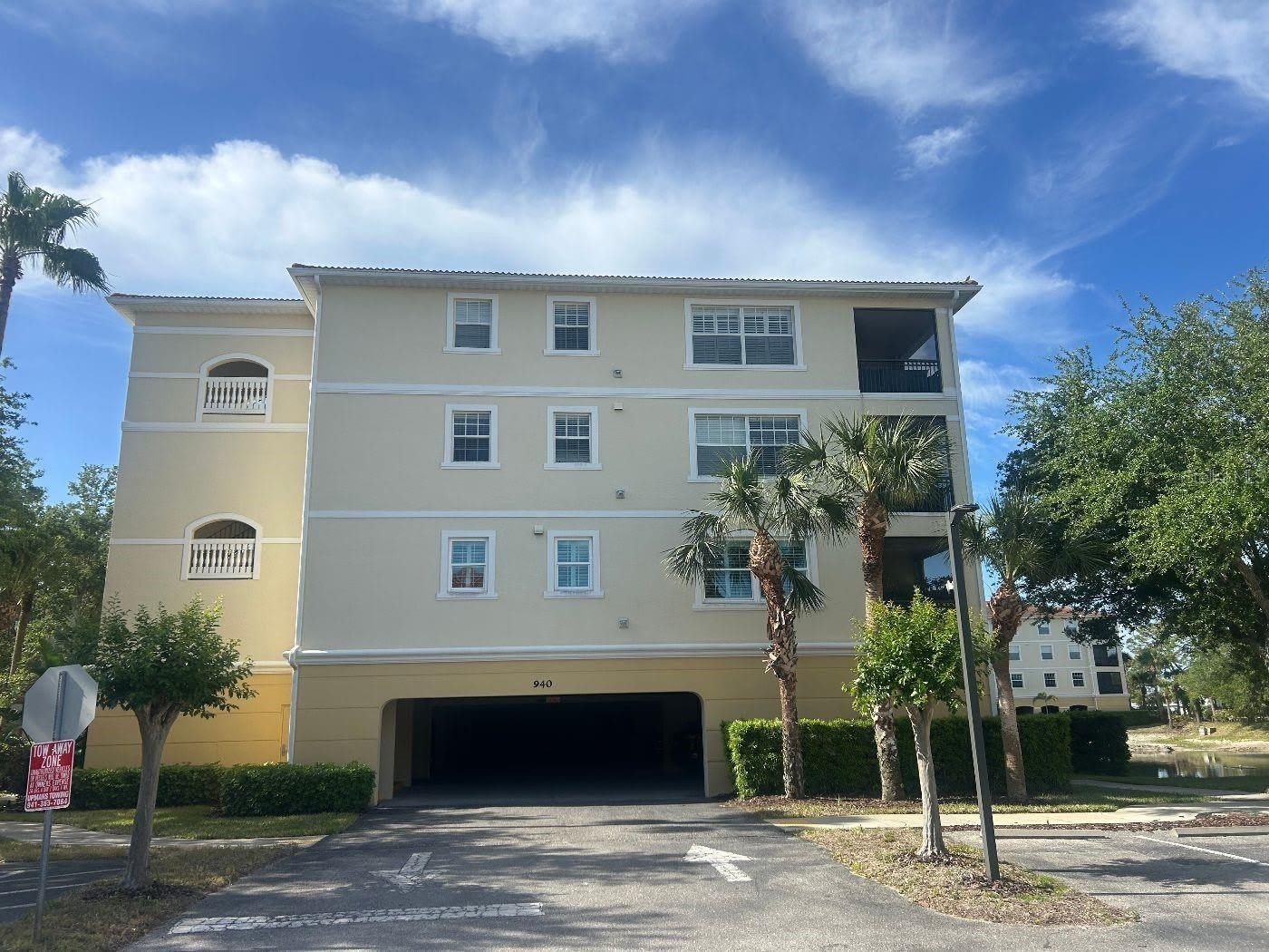 940 Cooper Street – photo 1